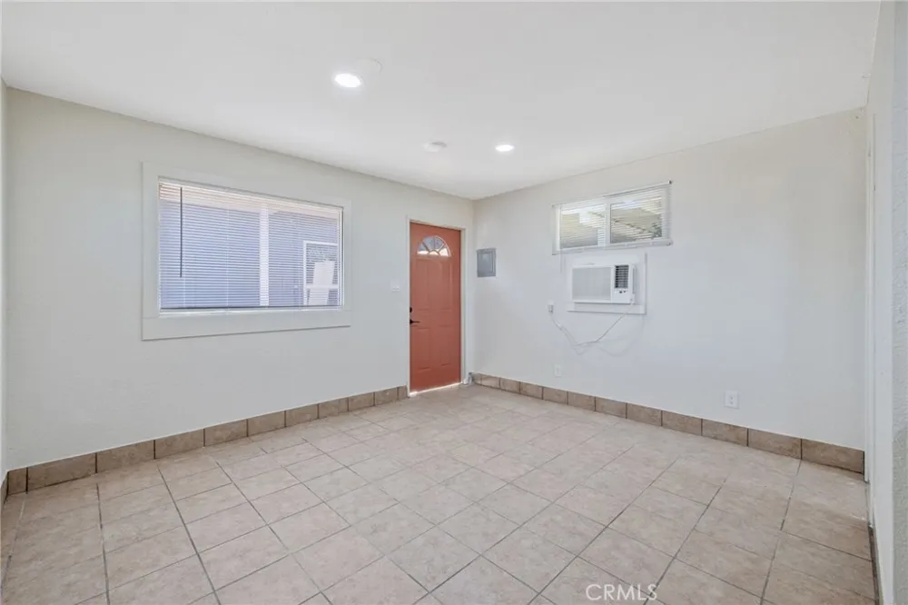 19415 Empire Street Stratford, CA 93266