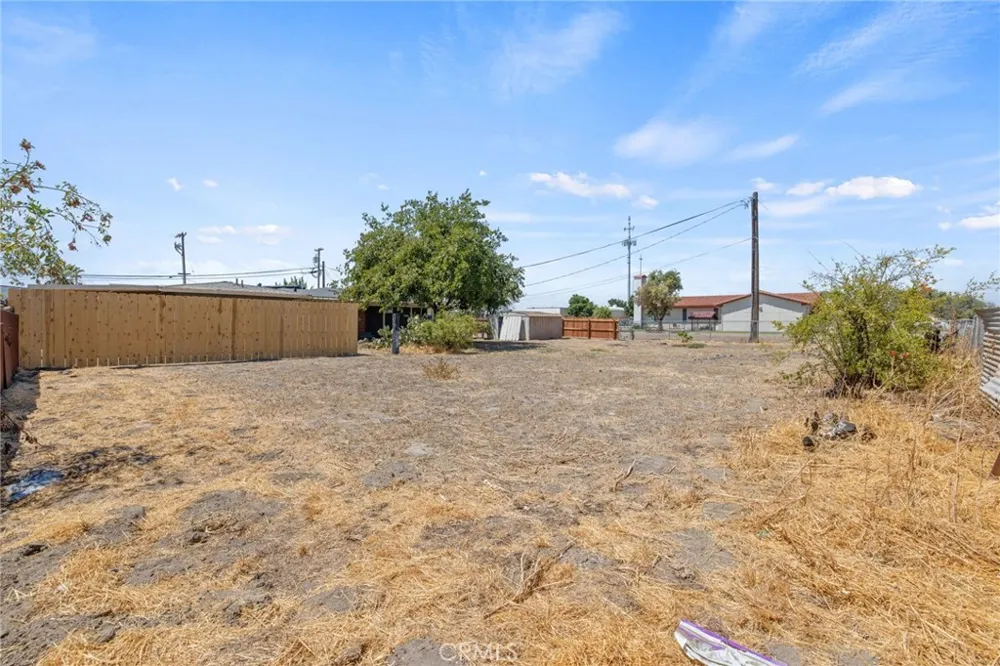 19415 Empire Street Stratford, CA 93266