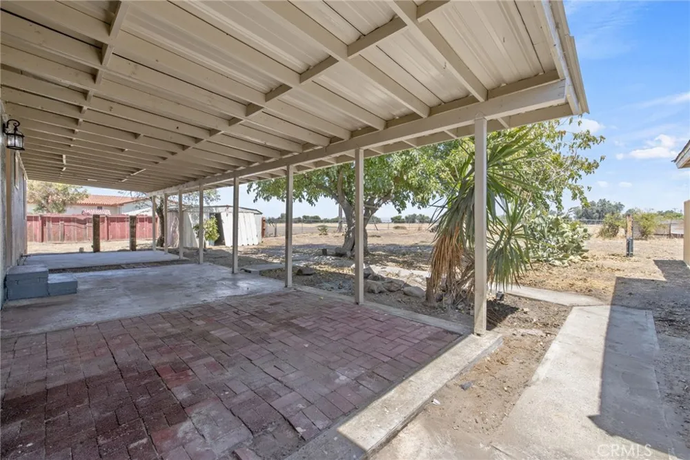 19415 Empire Street Stratford, CA 93266