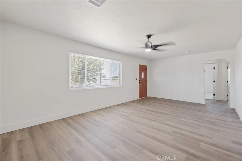 19415 Empire Street Stratford, CA 93266