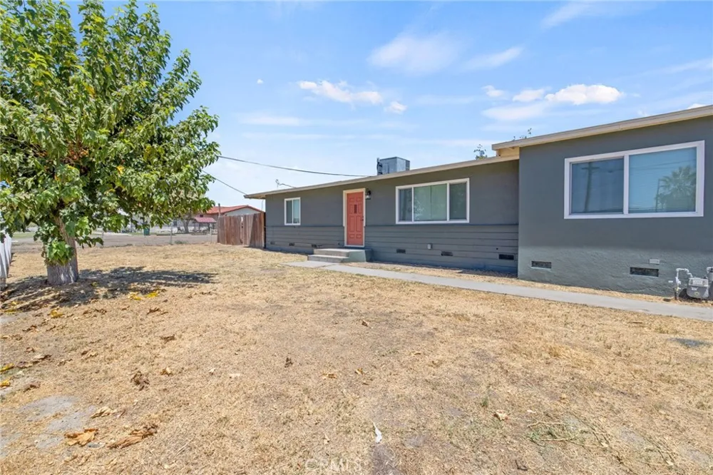 19415 Empire Street Stratford, CA 93266