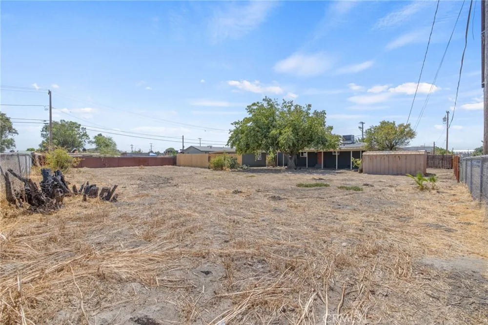 19415 Empire Street Stratford, CA 93266