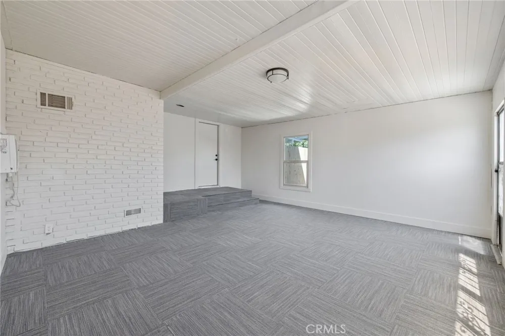 19415 Empire Street Stratford, CA 93266