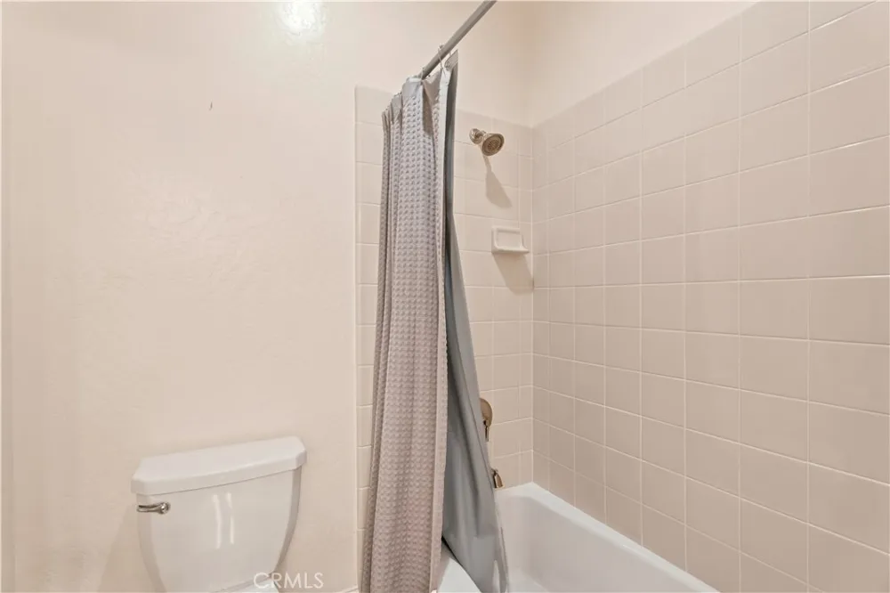 20031 Genteel Dr Friant, CA 93626