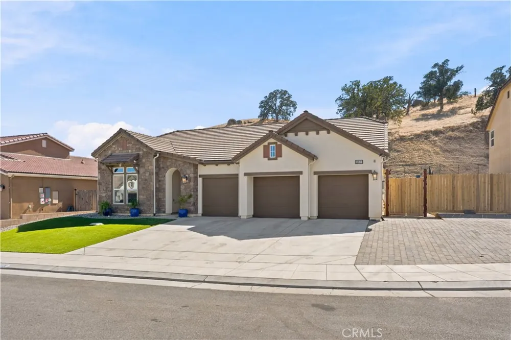 20031 Genteel Dr Friant, CA 93626