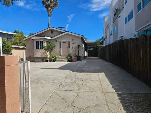 3428 Fletcher Drive