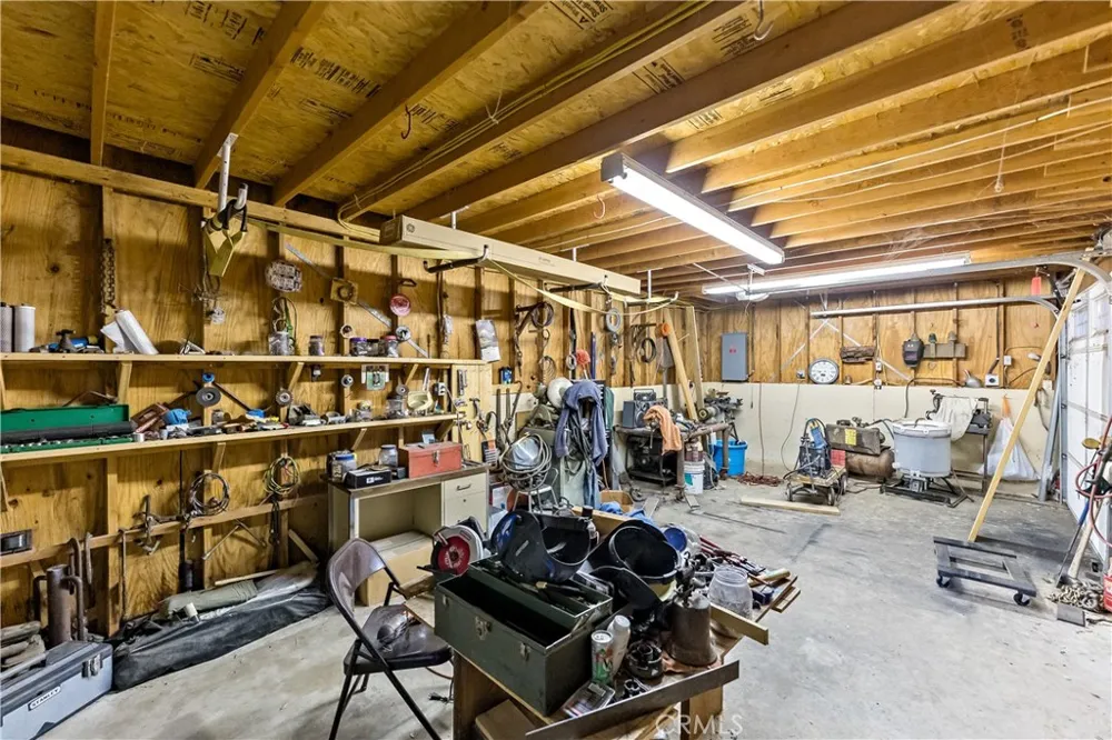 2160 State Highway 49 S Mariposa, CA 95338