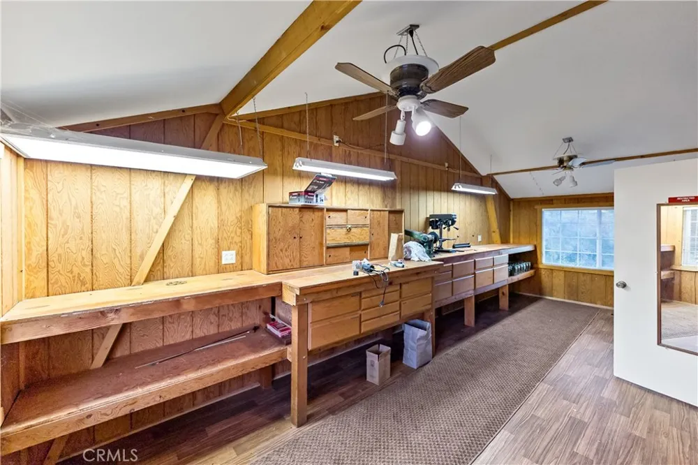 2160 State Highway 49 S Mariposa, CA 95338