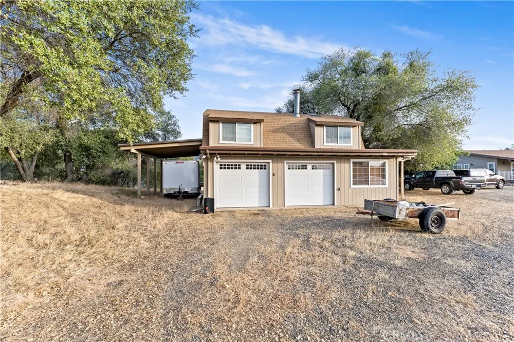 2160 State Highway 49 S Mariposa, CA 95338