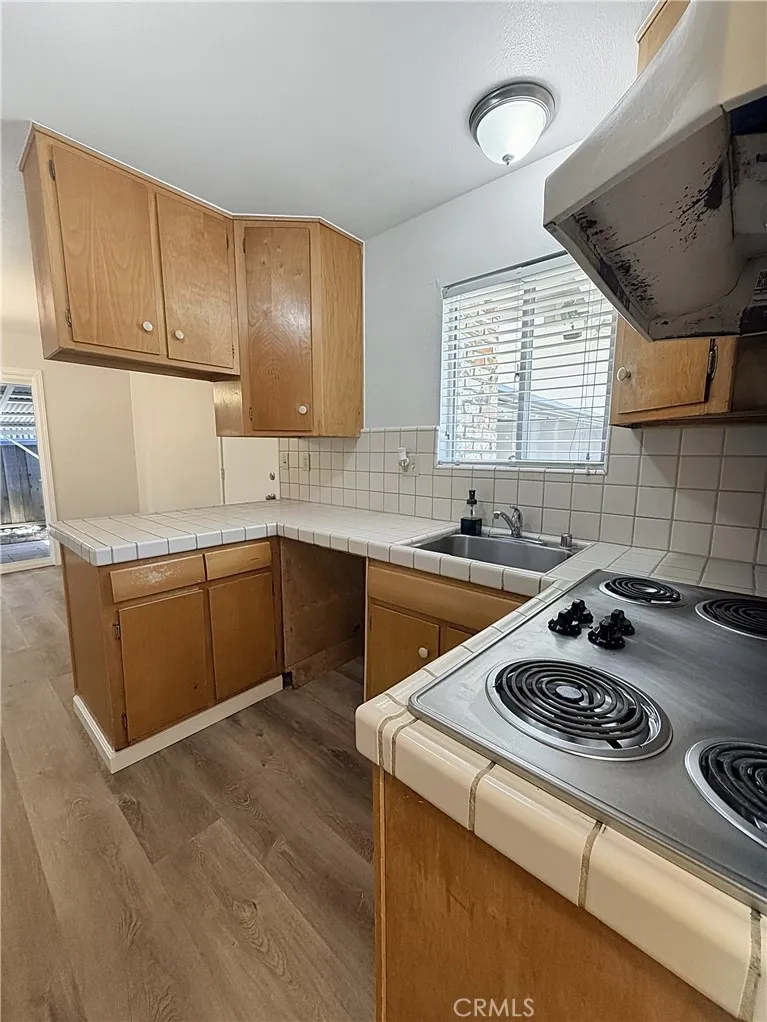 441 W 10th Gilroy, CA 95020