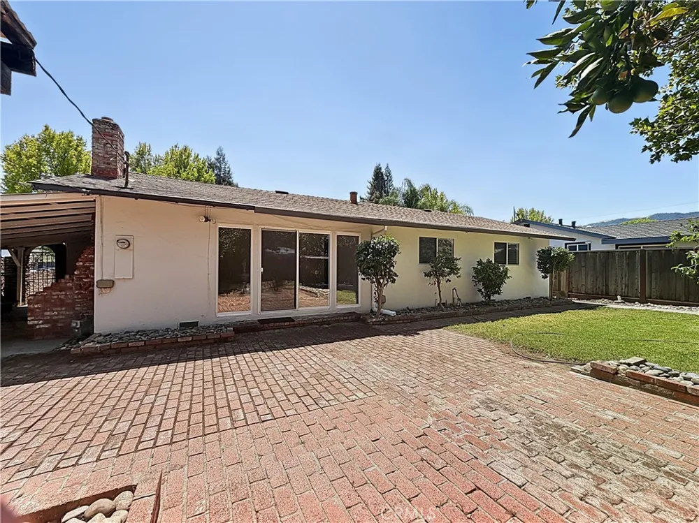441 W 10th Gilroy, CA 95020