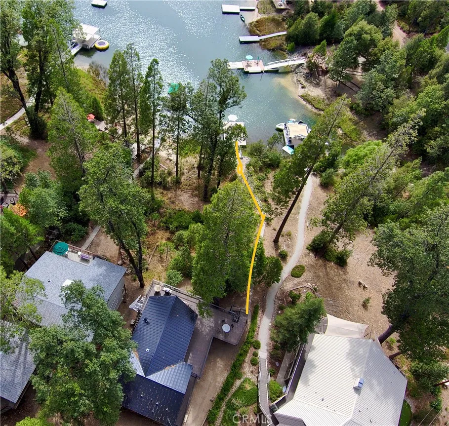 38954 Lake Point Court Bass Lake, CA 93604