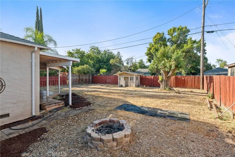 4012 E Clinton Fresno, CA 93703