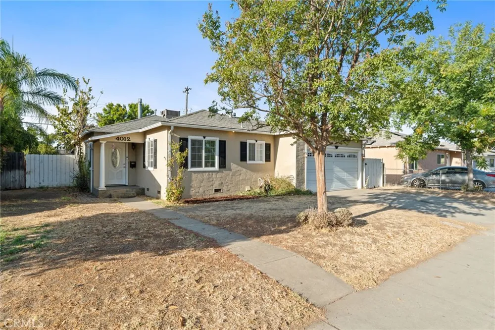 4012 E Clinton Fresno, CA 93703