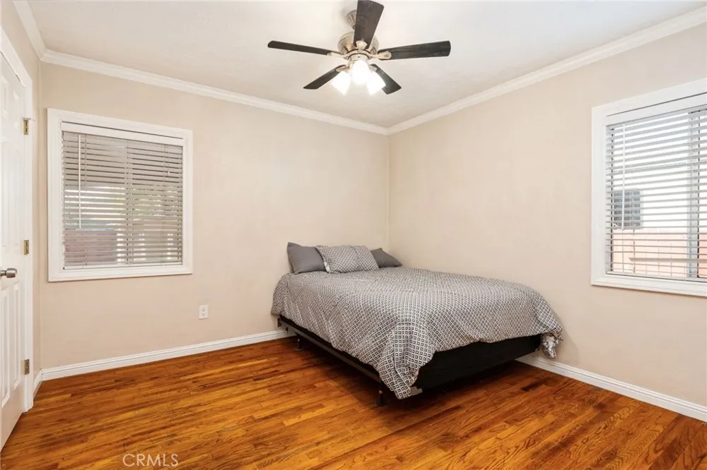 4012 E Clinton Fresno, CA 93703