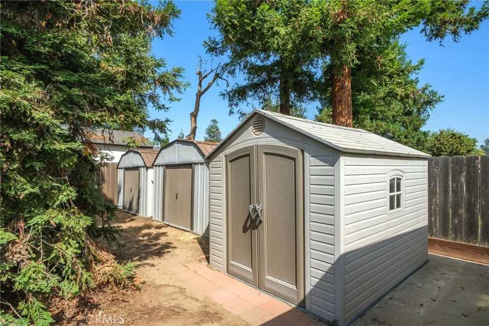 6697 Teilman Fresno, CA 93711