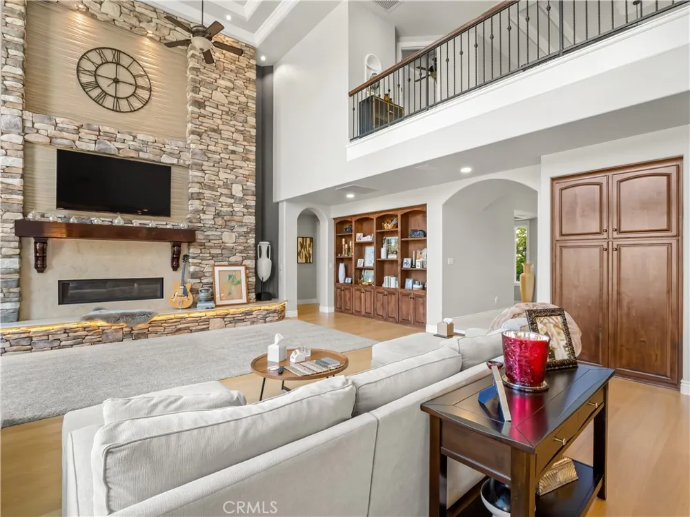 21998 Brighton Crest Friant, CA 93626