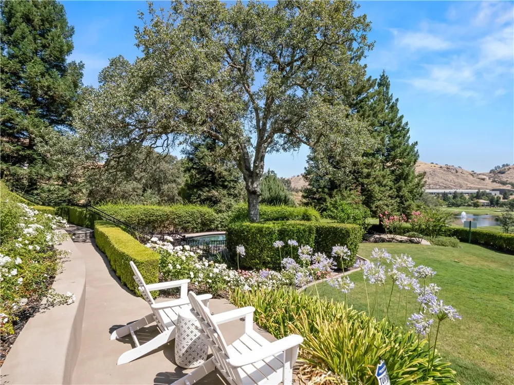 21998 Brighton Crest Friant, CA 93626