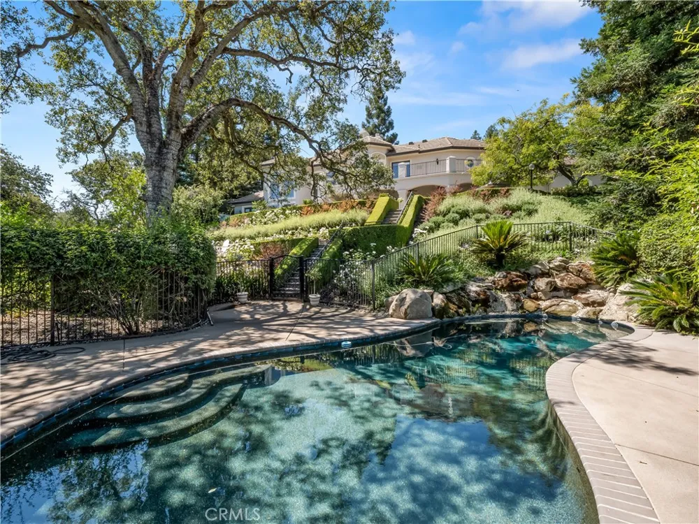 21998 Brighton Crest Friant, CA 93626