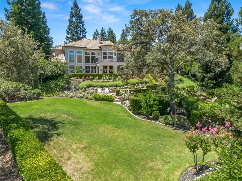 21998 Brighton Crest Friant, CA 93626