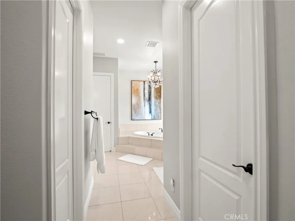 21998 Brighton Crest Friant, CA 93626