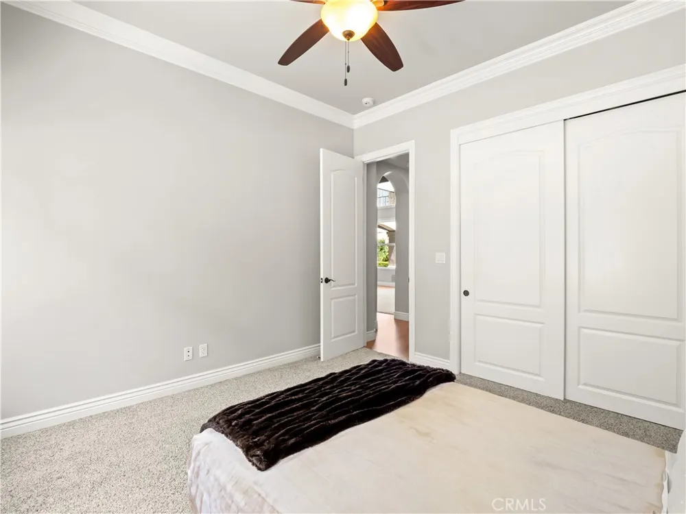 21998 Brighton Crest Friant, CA 93626