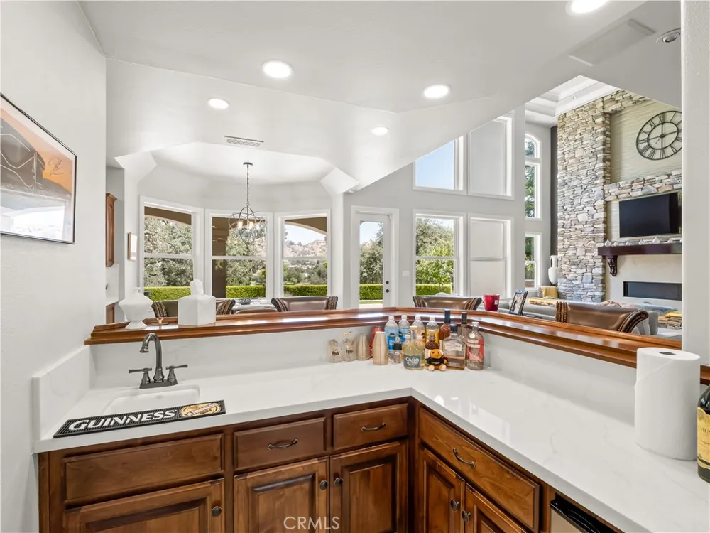 21998 Brighton Crest Friant, CA 93626