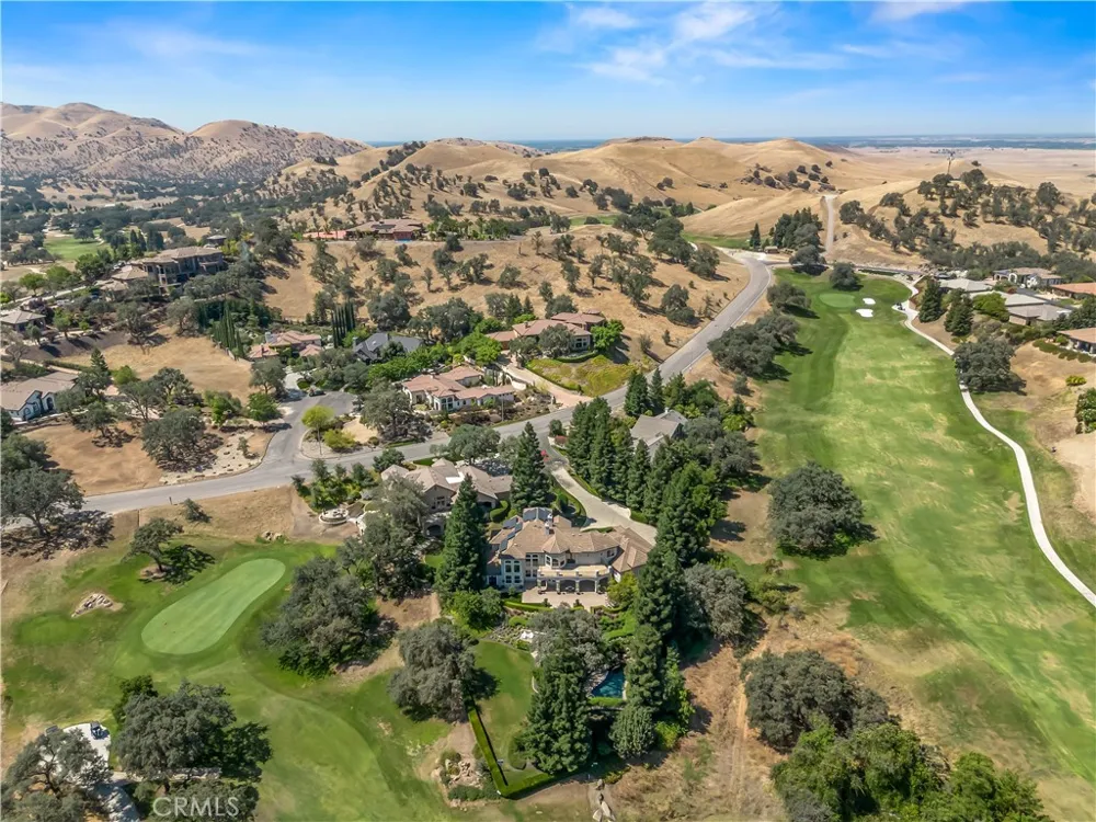 21998 Brighton Crest Friant, CA 93626