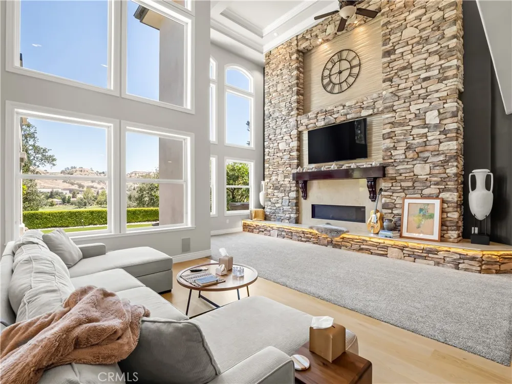 21998 Brighton Crest Friant, CA 93626