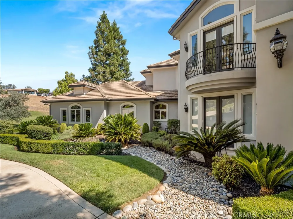 21998 Brighton Crest Friant, CA 93626