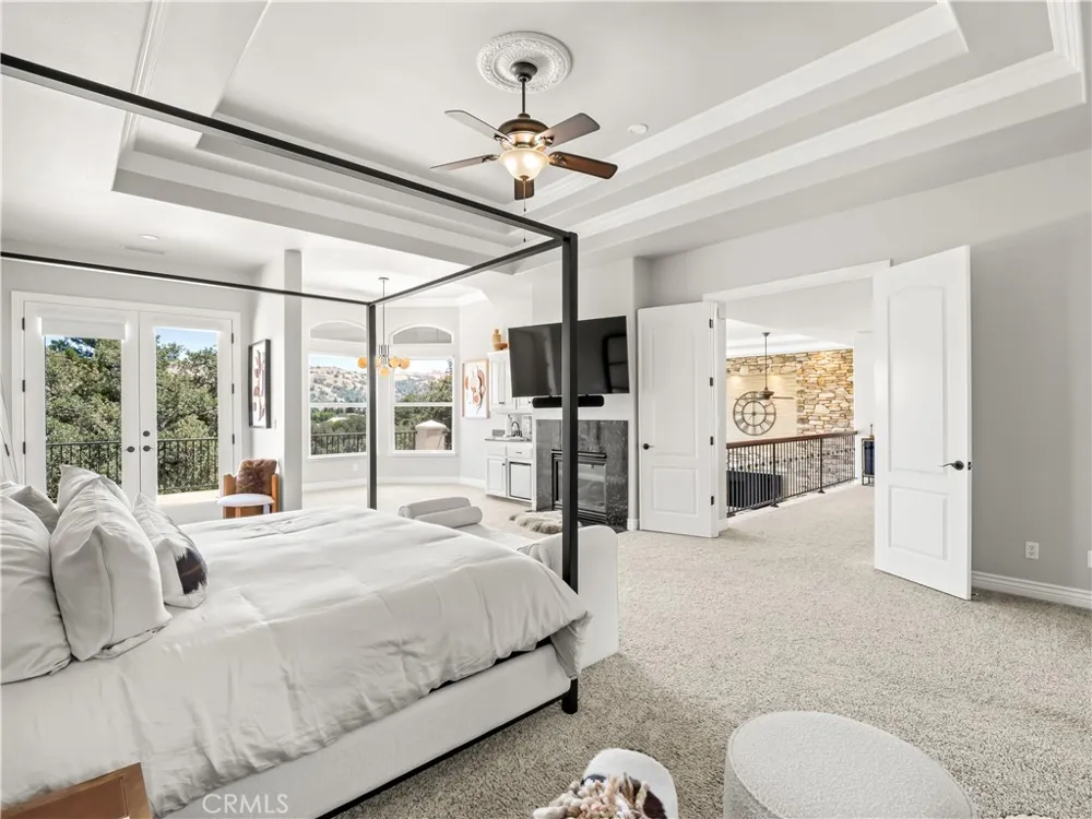 21998 Brighton Crest Friant, CA 93626