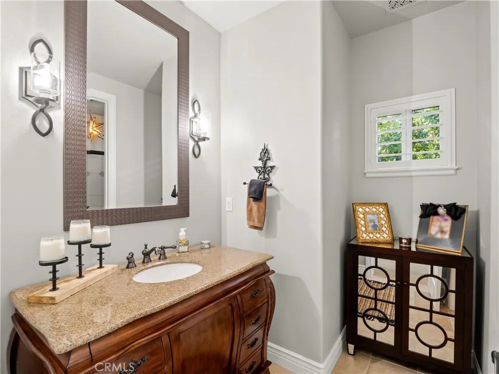 21998 Brighton Crest Friant, CA 93626
