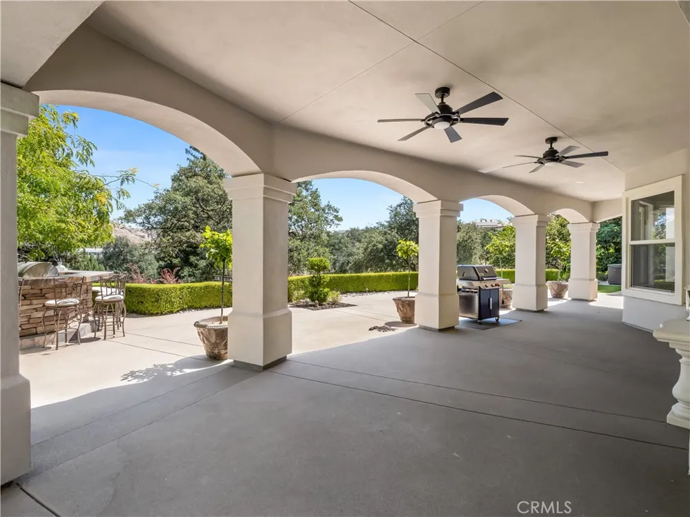 21998 Brighton Crest Friant, CA 93626