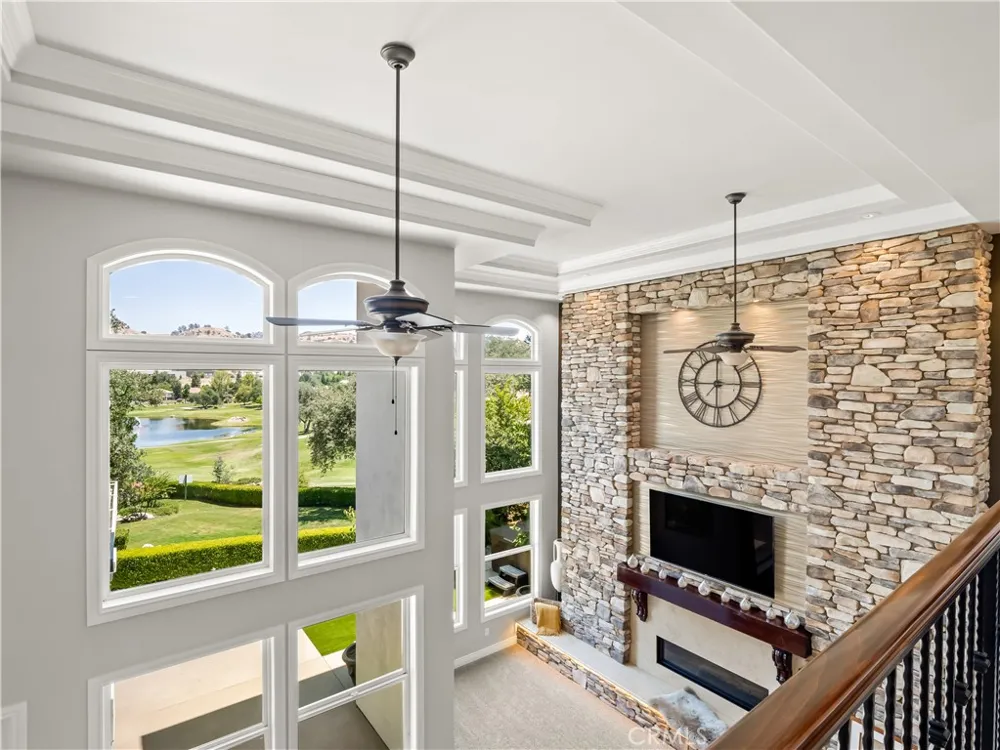 21998 Brighton Crest Friant, CA 93626