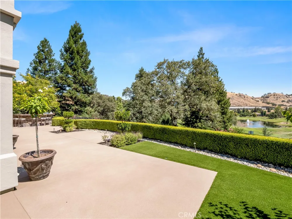 21998 Brighton Crest Friant, CA 93626