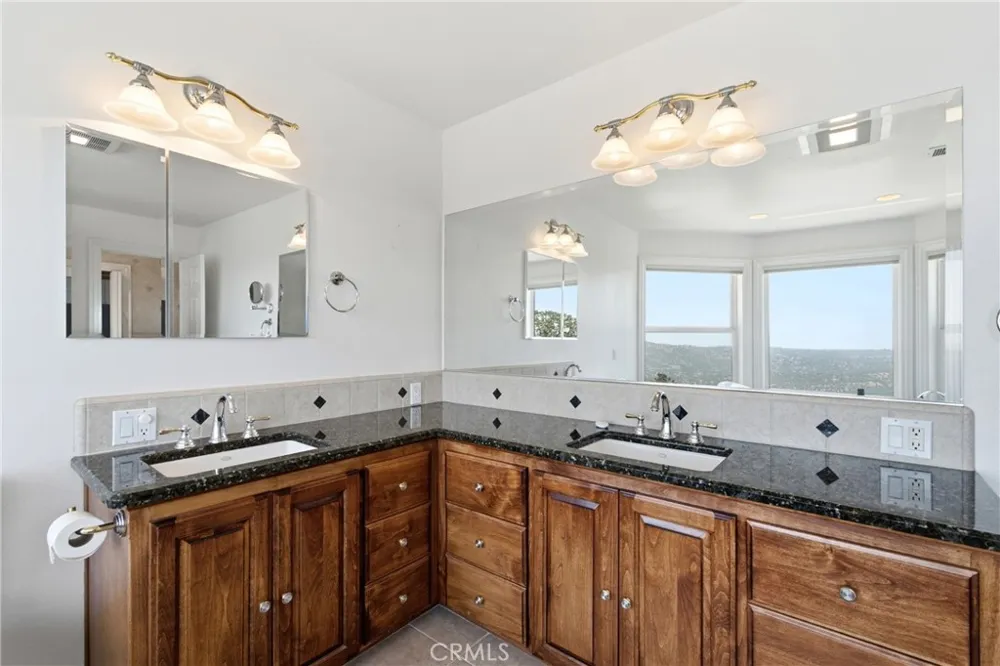 42158 John Muir Drive Coarsegold, CA 93614