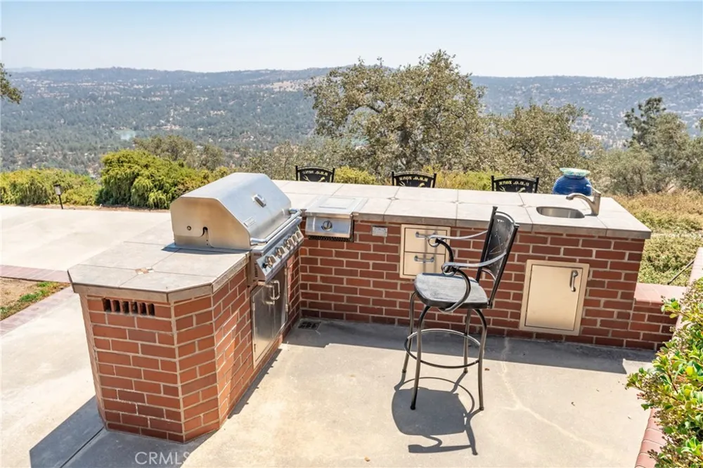 42158 John Muir Drive Coarsegold, CA 93614