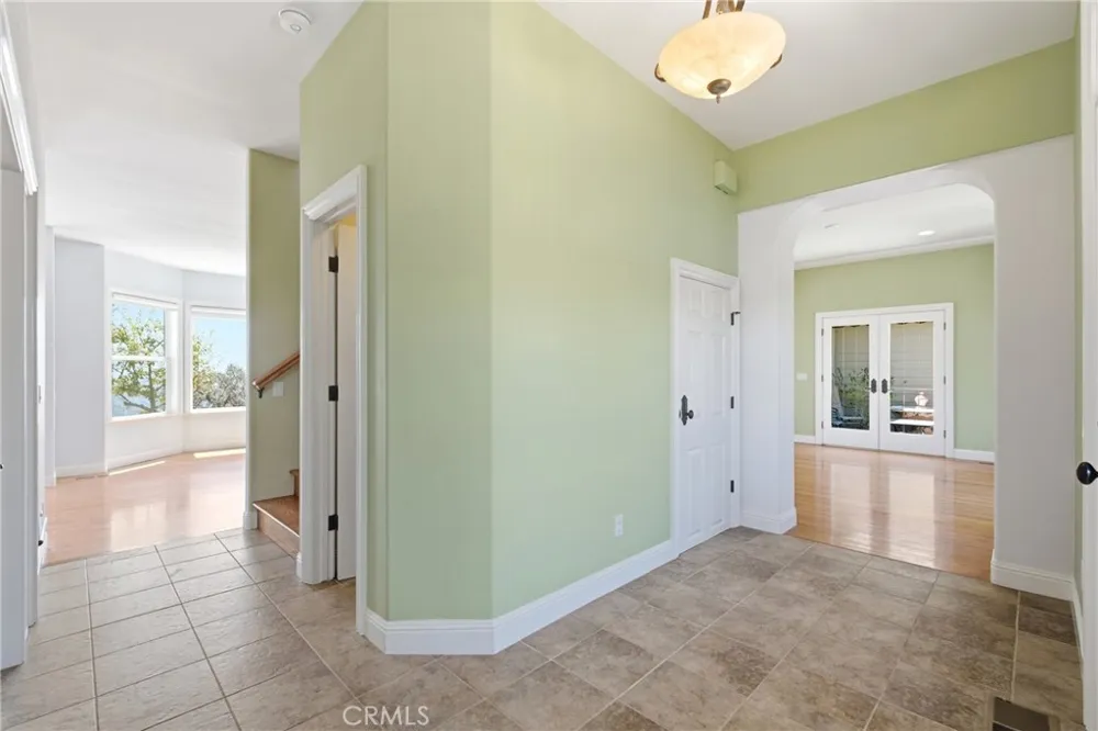 42158 John Muir Drive Coarsegold, CA 93614