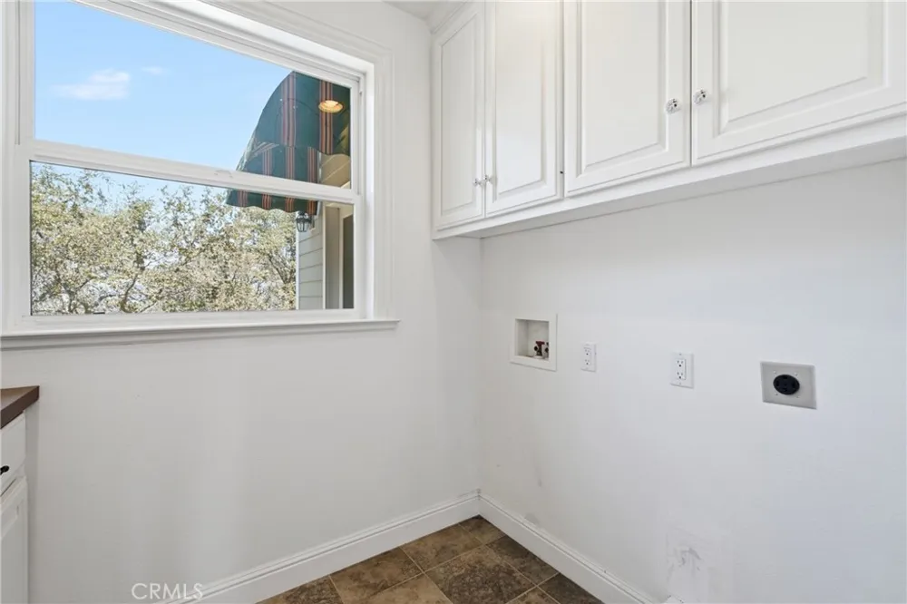 42158 John Muir Drive Coarsegold, CA 93614