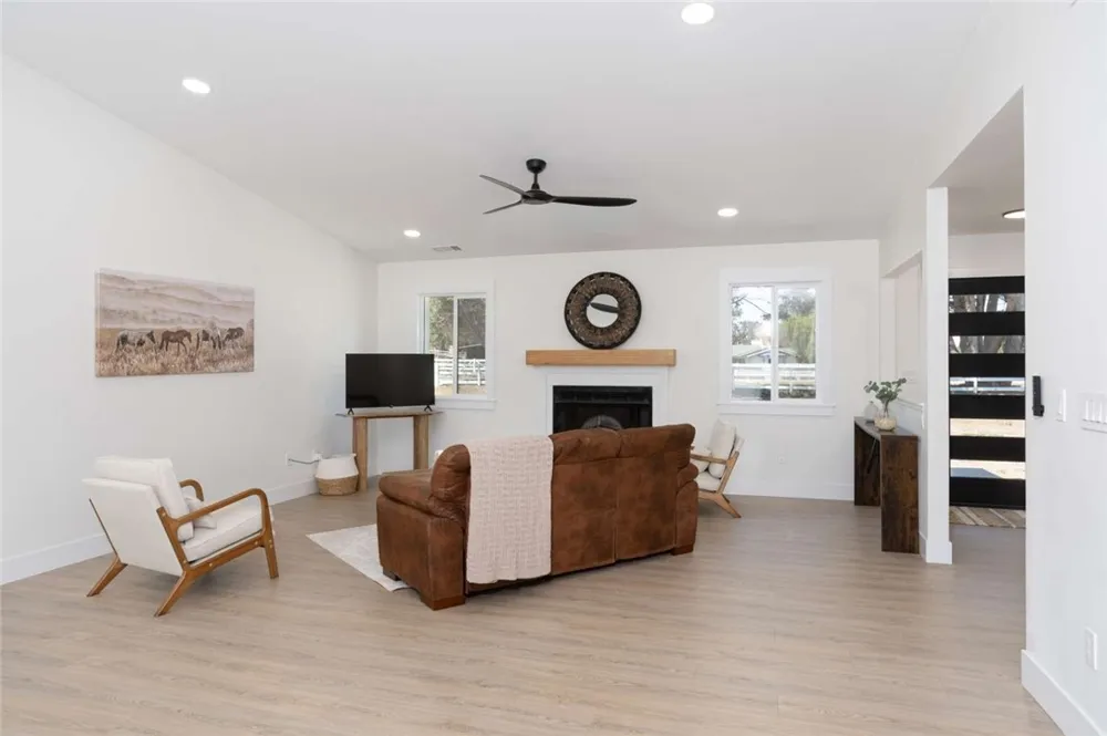 655 Ralcoa Way Arroyo Grande, CA 93420