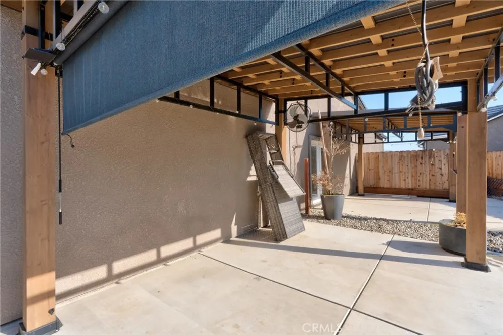 1240 Atlantica S Madera, CA 93636