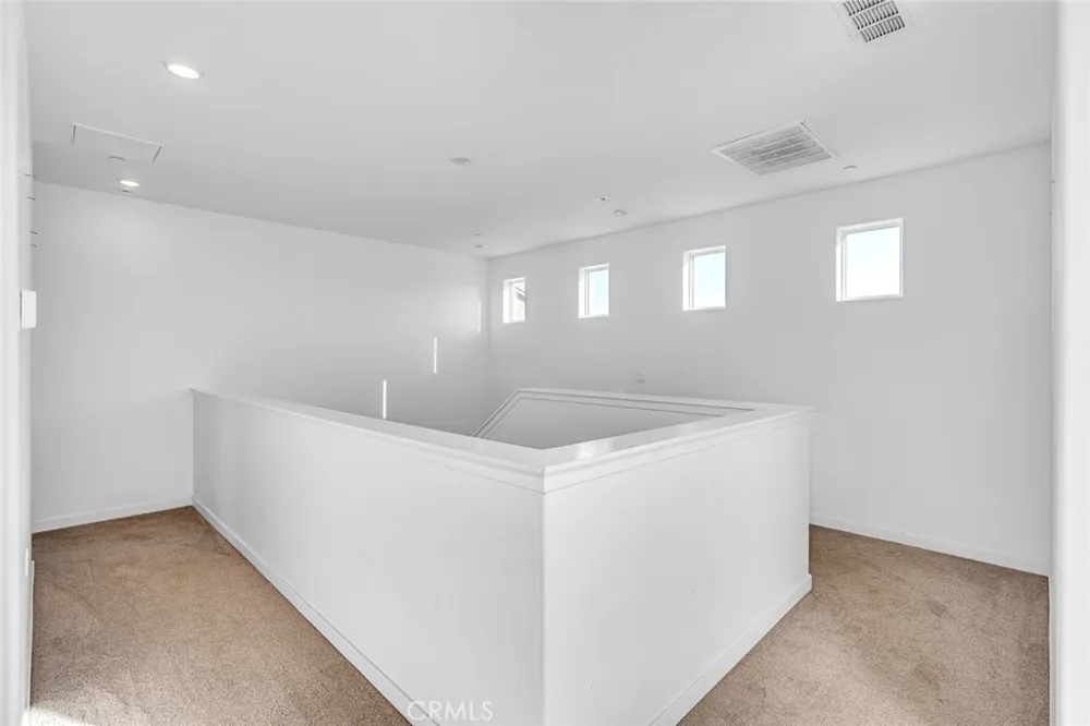 1240 Atlantica S Madera, CA 93636