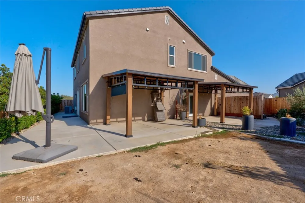 1240 Atlantica S Madera, CA 93636