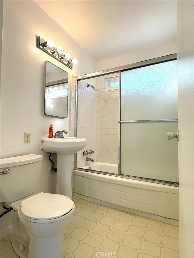 1560 Pine Street #7 Concord, CA 94520