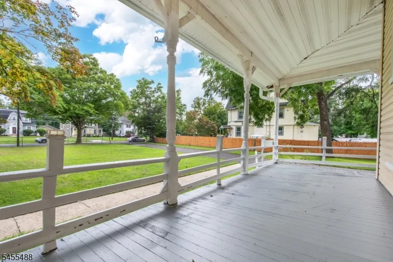 1125 E Front St Plainfield City, NJ 07062
