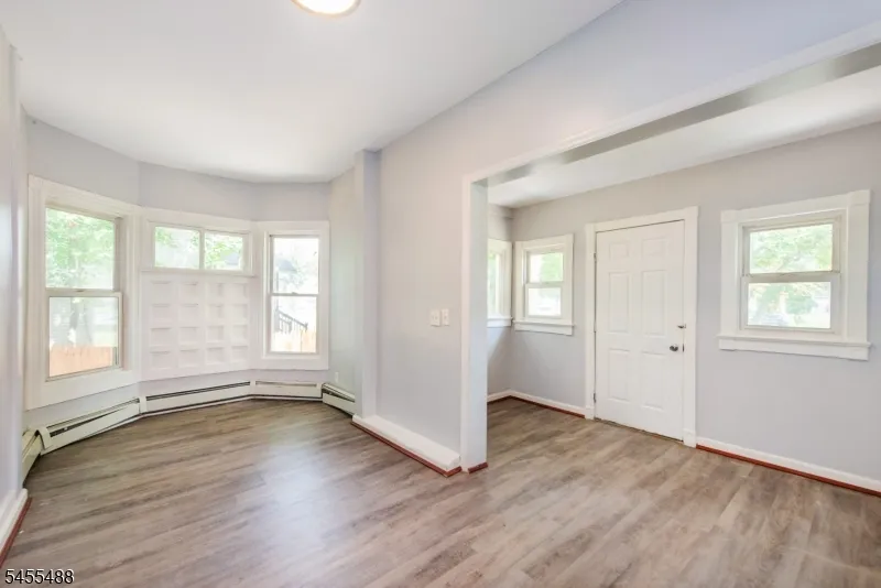 1125 E Front St Plainfield City, NJ 07062