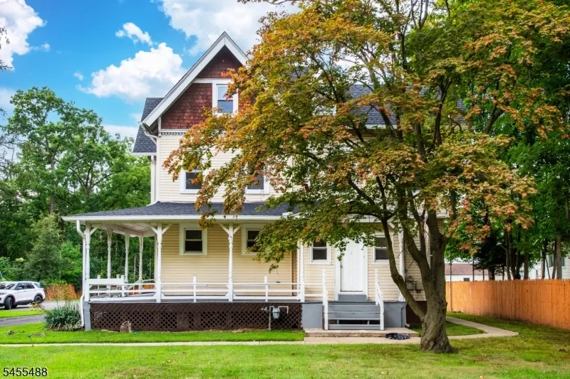 1125 E Front St Plainfield City, NJ 07062