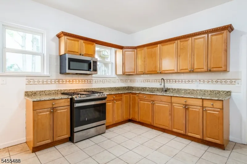 1125 E Front St Plainfield City, NJ 07062