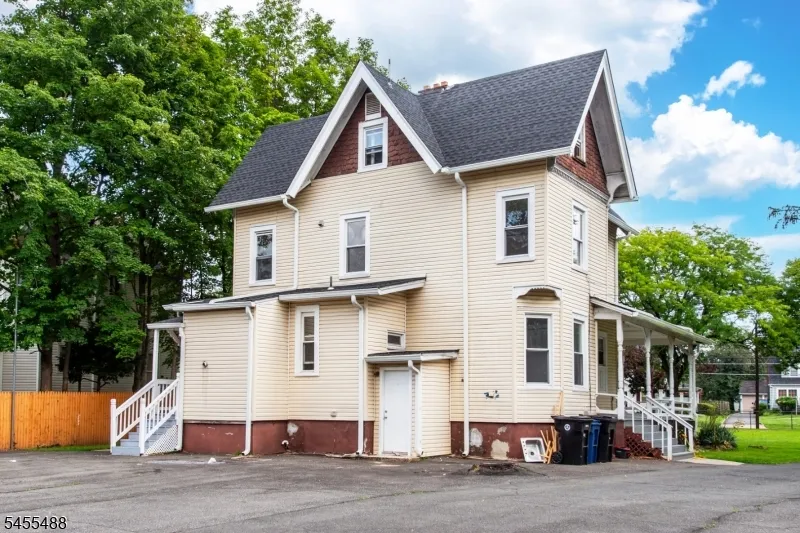 1125 E Front St Plainfield City, NJ 07062