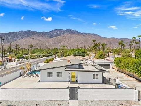 589 S Mountain View